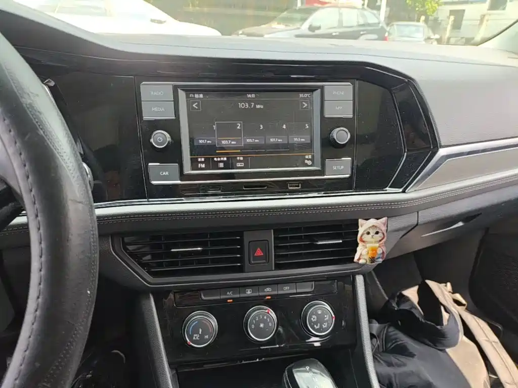 Volkswagen Sagitar — миниатюра 13