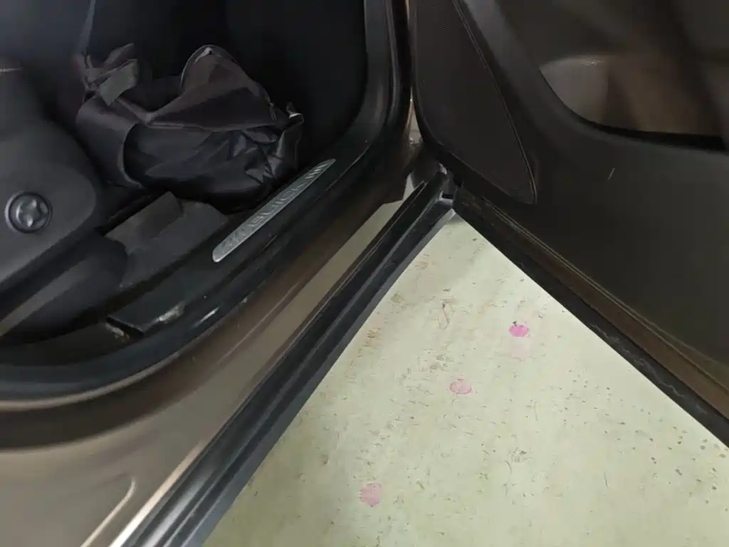 Buick Envision Plus — миниатюра 21
