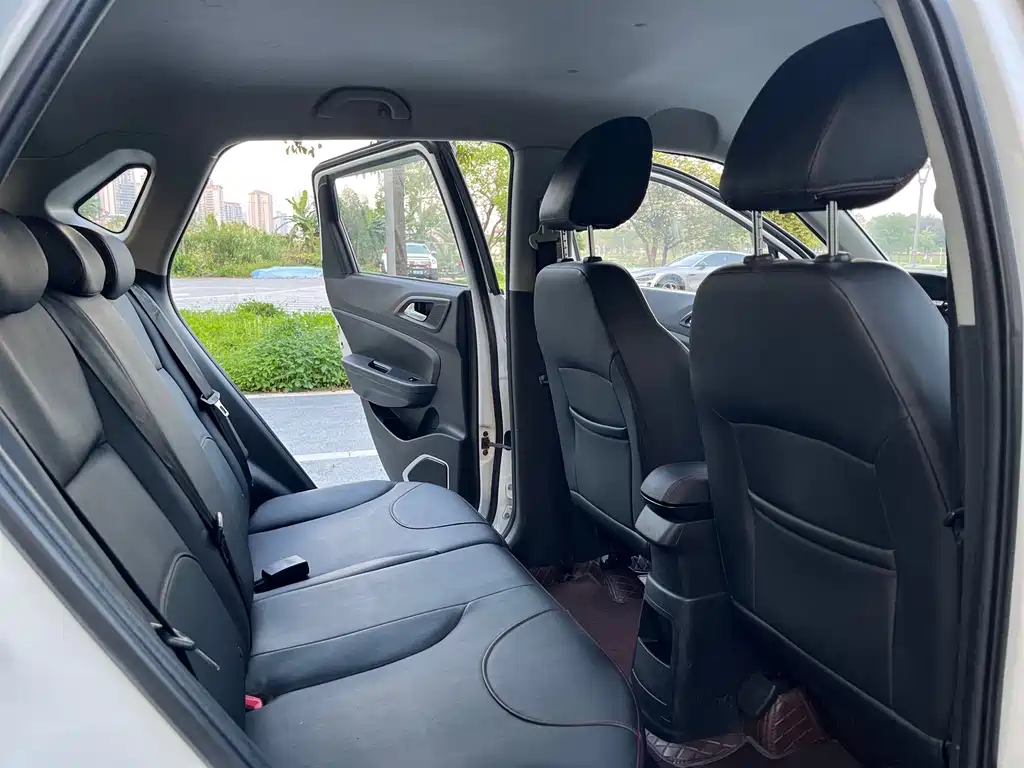 Brilliance V3 1.5L Auto Comfort Type, фото 14