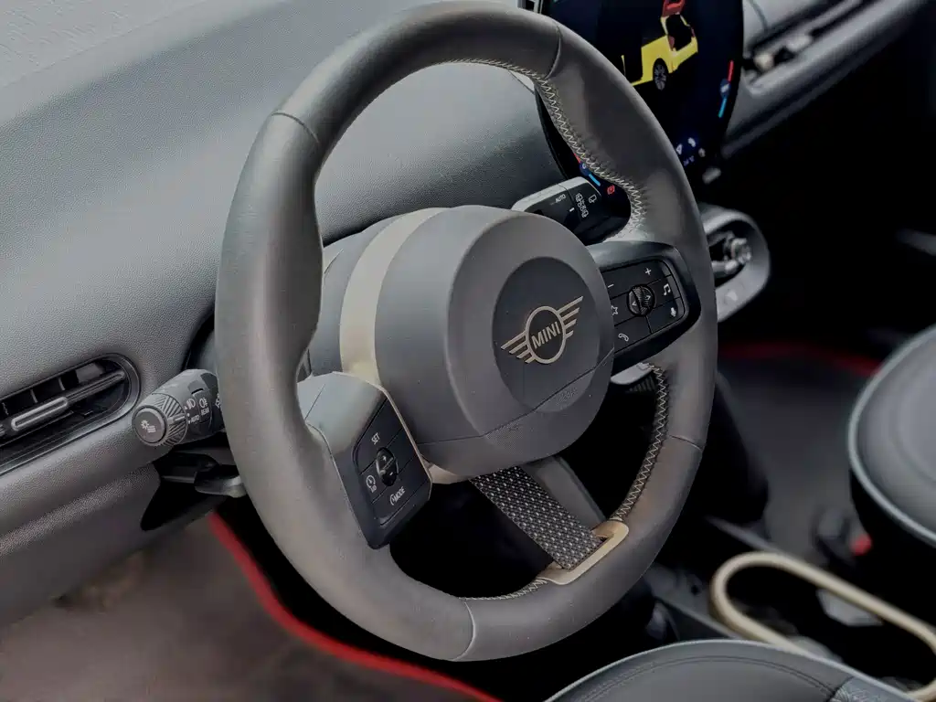 MINI MINI COOPER EV — миниатюра 16