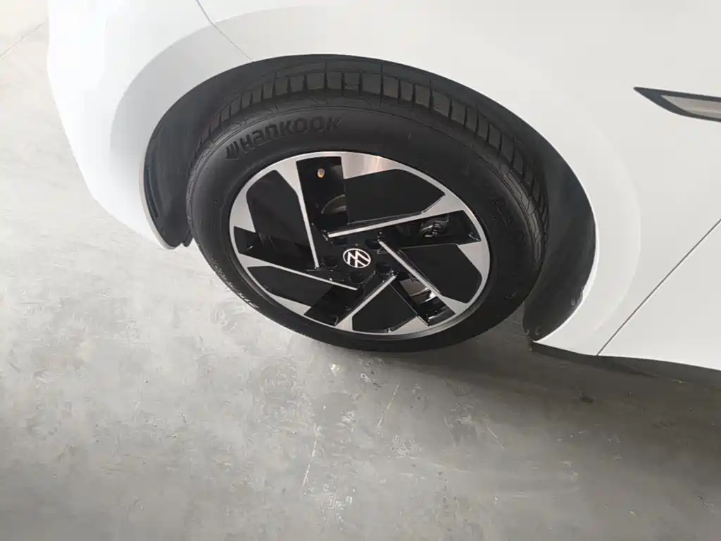 Volkswagen ID.3 — миниатюра 23