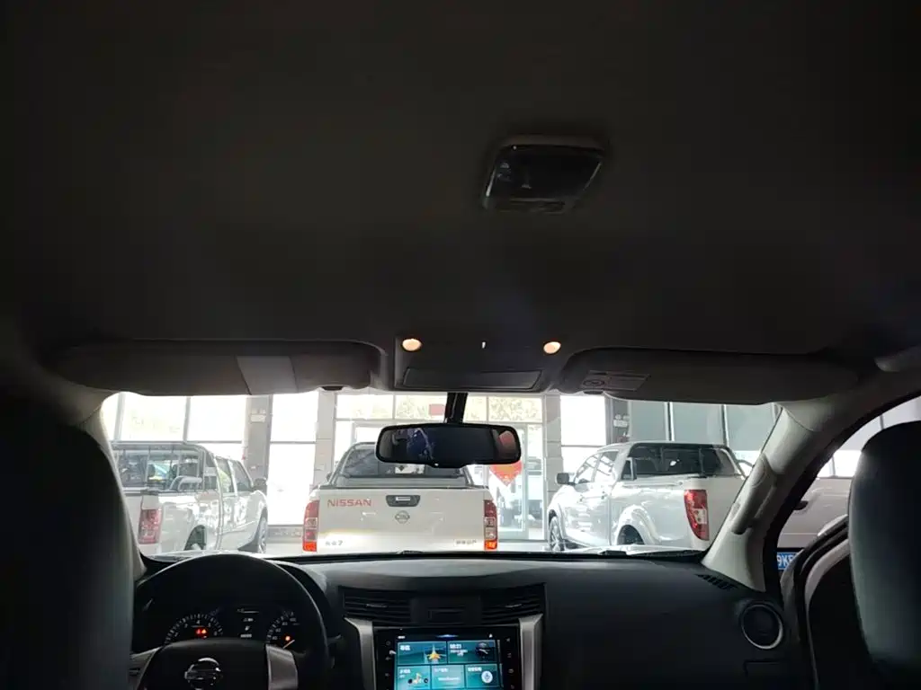 Nissan Navara — миниатюра 14
