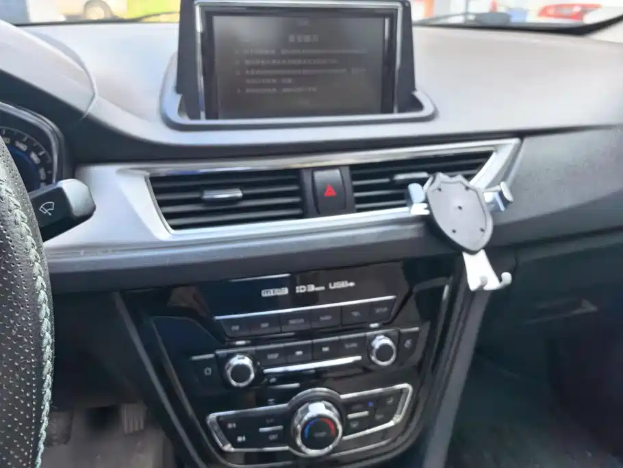 Changan V7 — миниатюра 13
