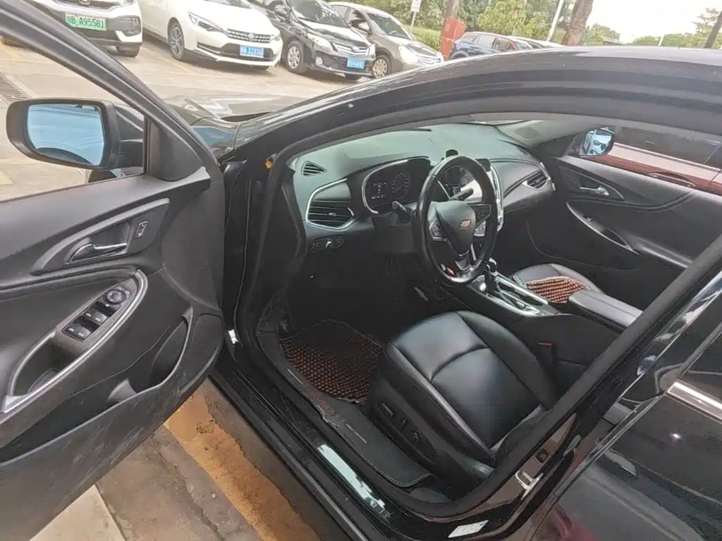 Chevrolet Malibu XL — миниатюра 16