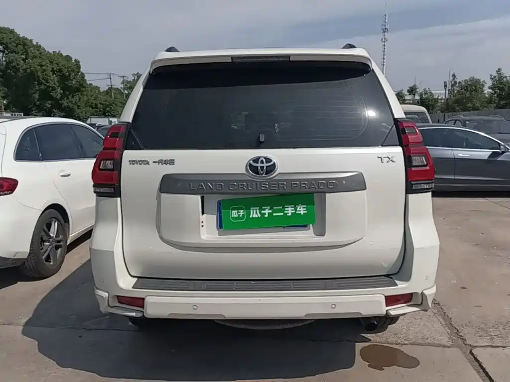 Toyota Prado — миниатюра 6