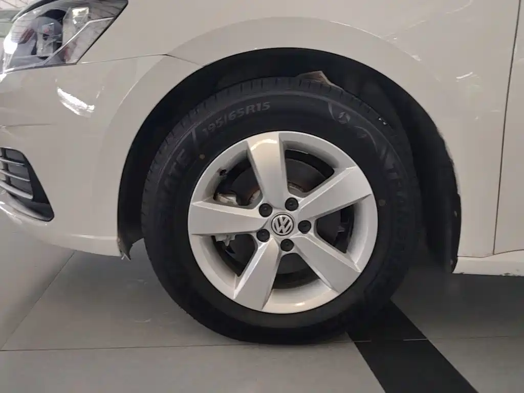 Volkswagen Lavida — миниатюра 23