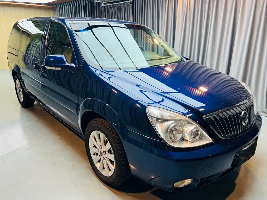 Buick GL8 2013 2.4L