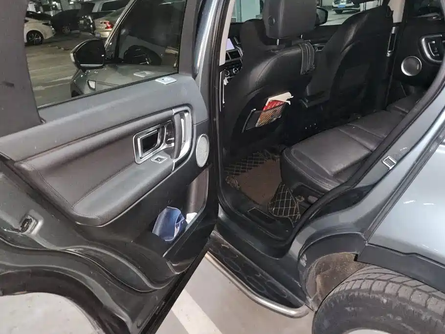 Land Rover Discovery Sport — миниатюра 11