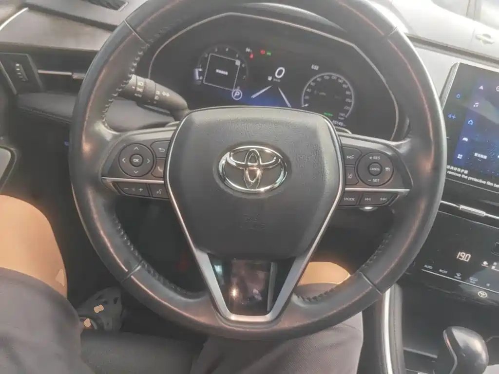 Toyota Avalon — миниатюра 11