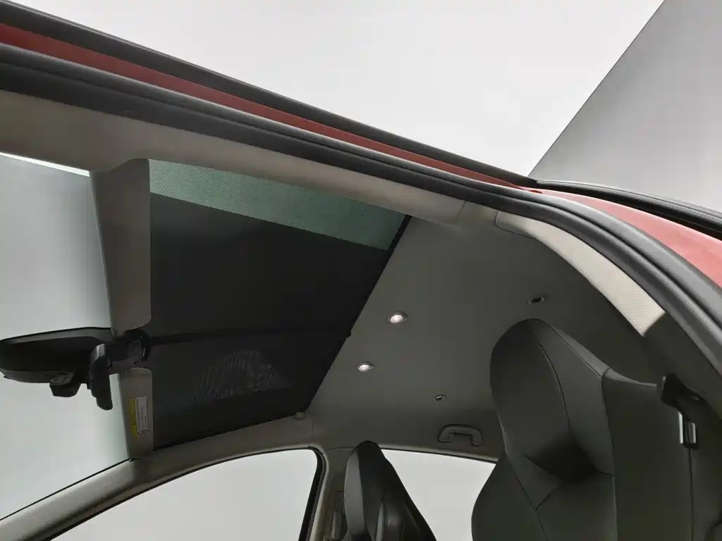 XPeng G3 — миниатюра 14