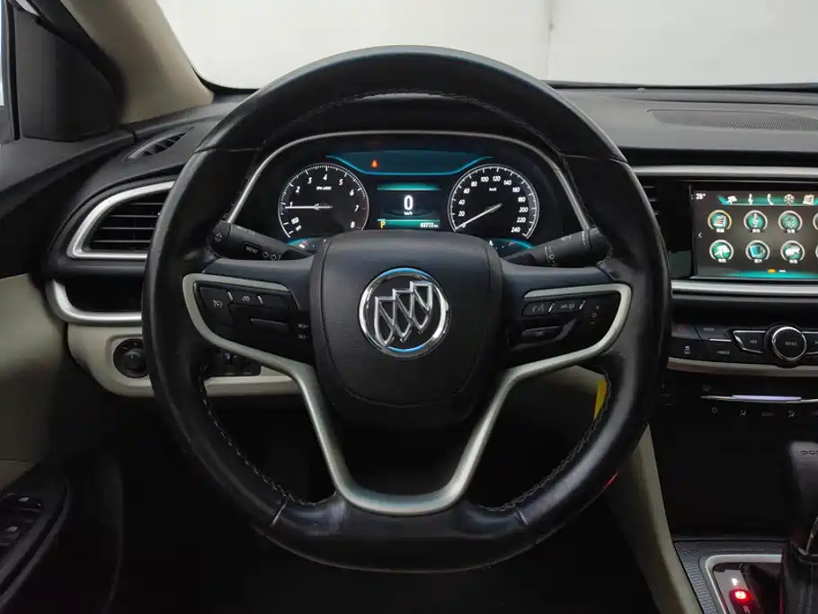 Buick Excelle — миниатюра 15