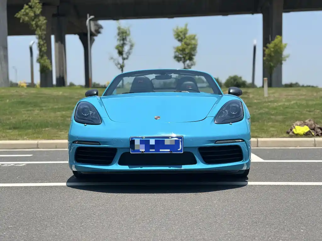 Porsche 718 2019 Boxster T 2.0T