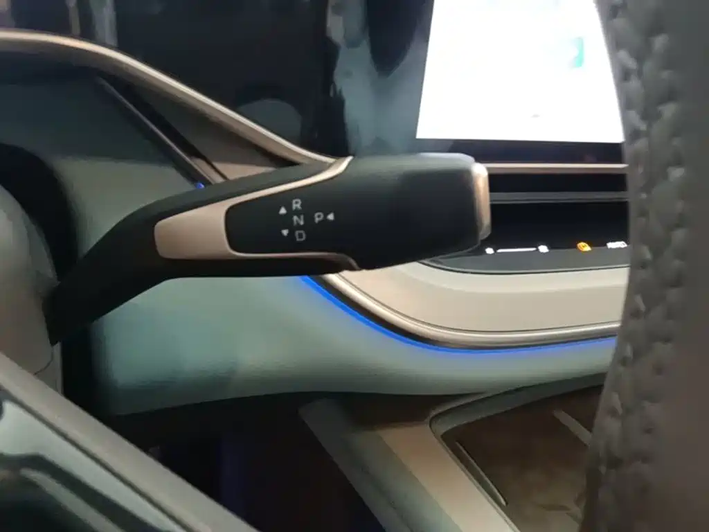 Hongqi Hongqi Tiangong 08 — миниатюра 14