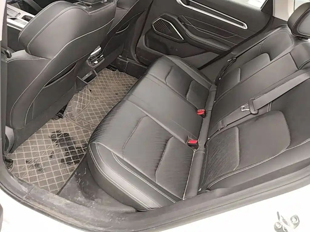 Geely Emgrand — миниатюра 17