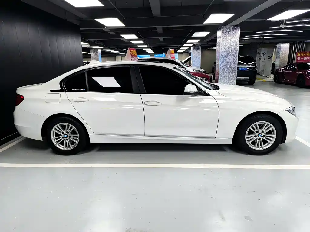 BMW 3 Series — миниатюра 4
