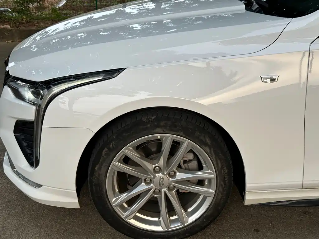 Cadillac CT4 — миниатюра 3