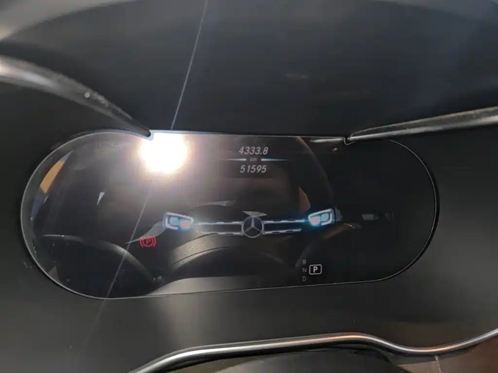 Mercedes-Benz GLC — миниатюра 12