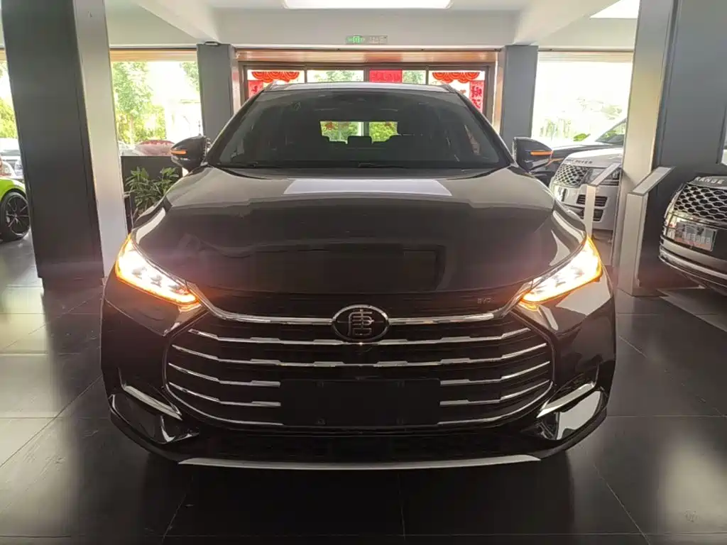 BYD Tang — миниатюра 3