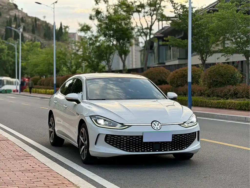 Volkswagen Lamando 2023 L 280TSI DSG