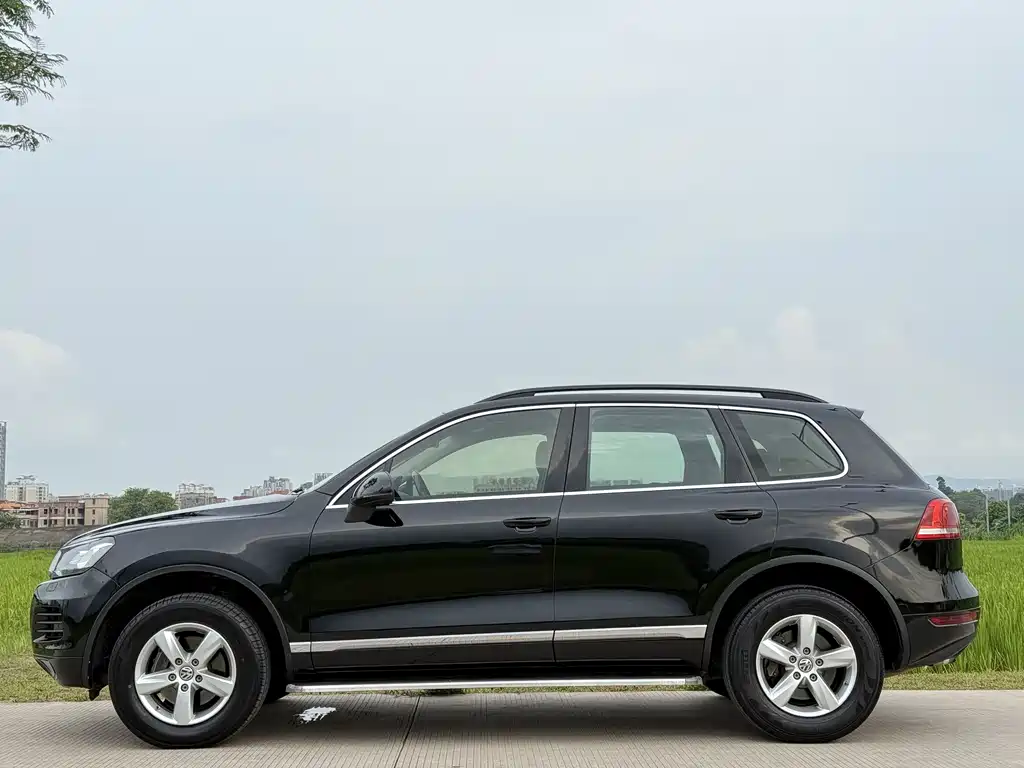 Volkswagen Touareg 2011 3.0TSI