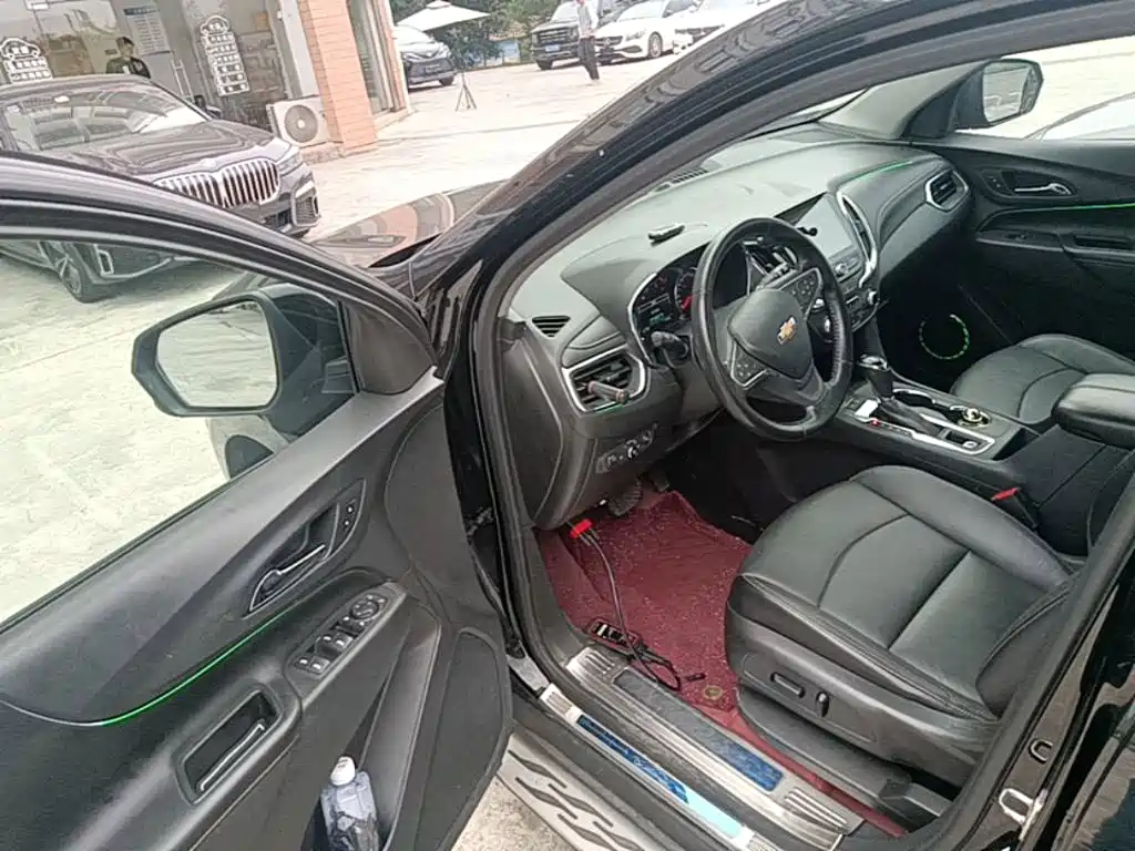 Chevrolet Equinox — миниатюра 16