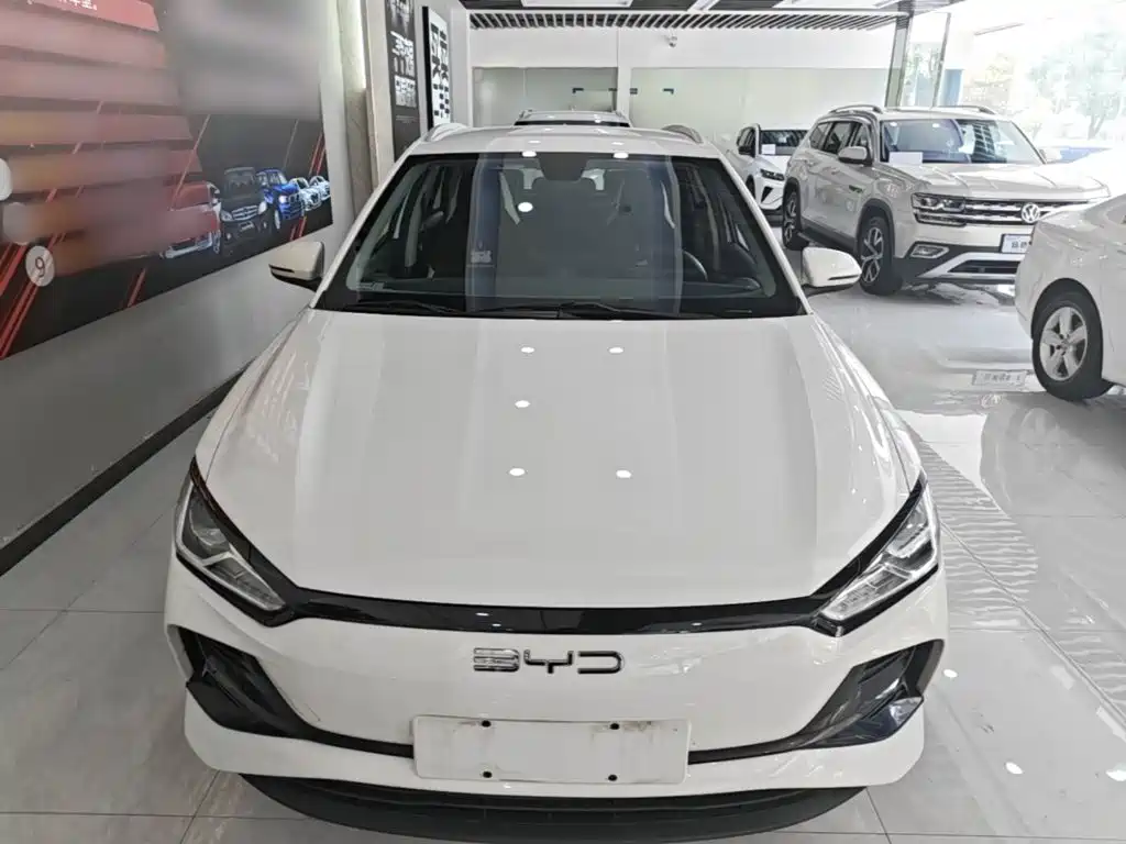 BYD e2 — миниатюра 3