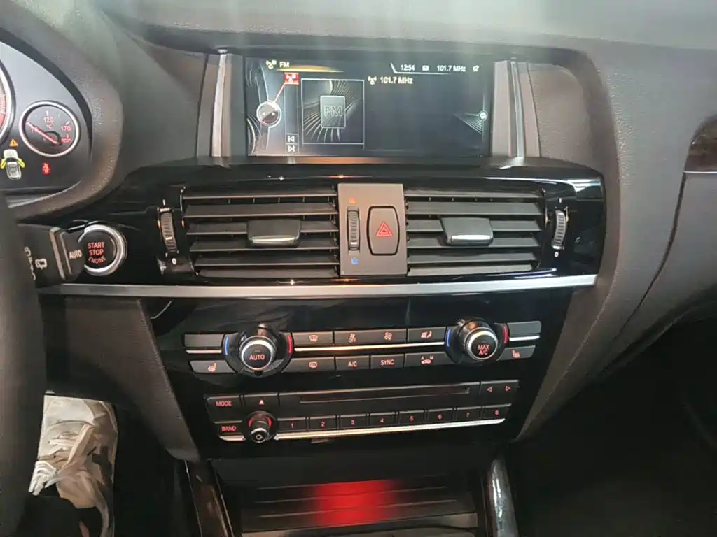 BMW X3 (Import) — миниатюра 13
