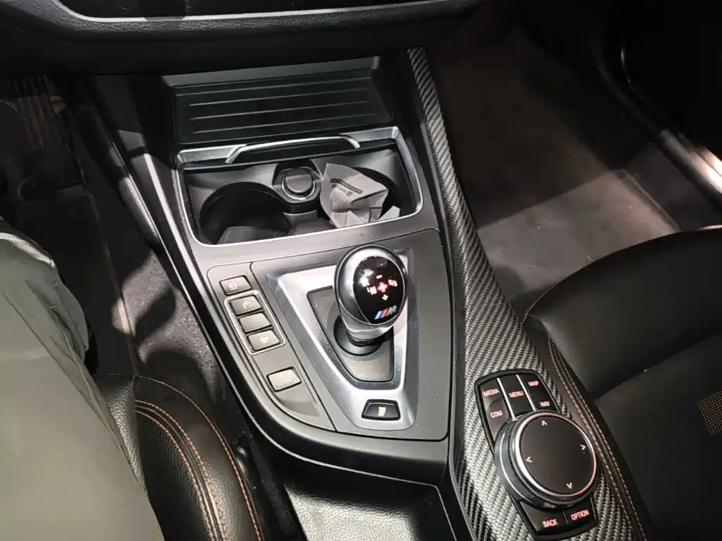 BMW M2 — миниатюра 14