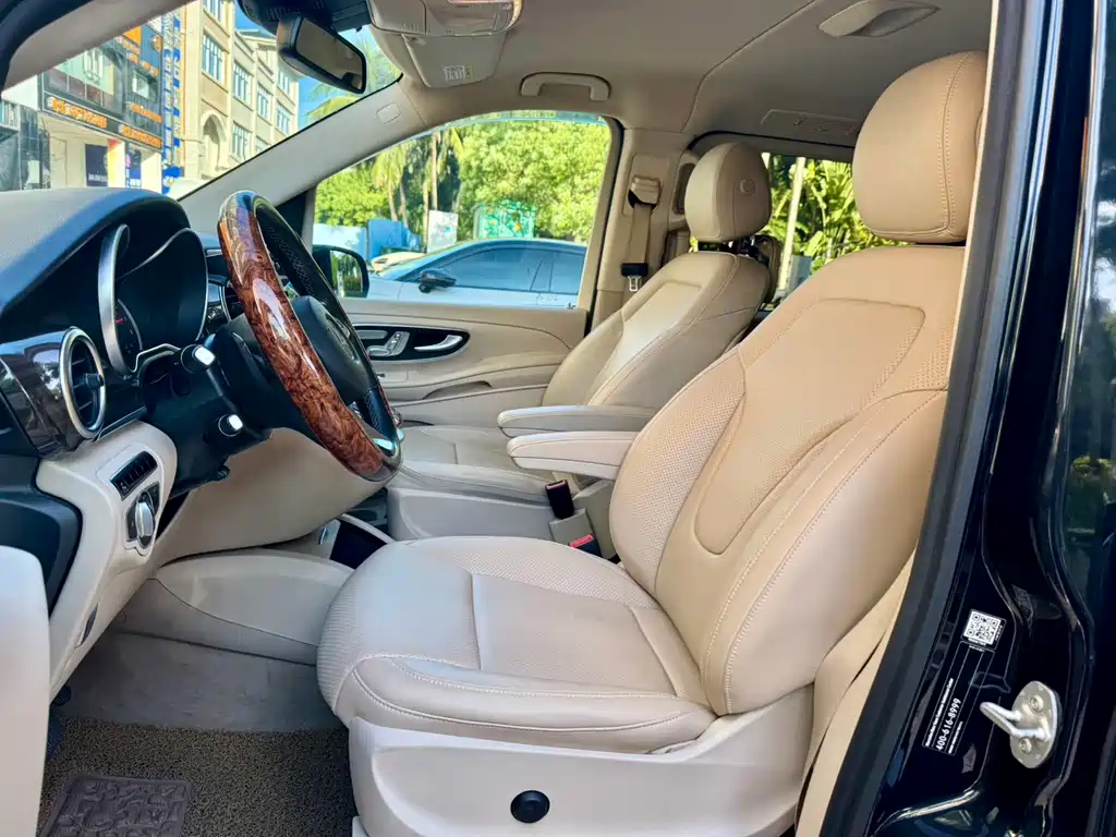Mercedes-Benz V-Class V 260 Navigator Edition, фото 5