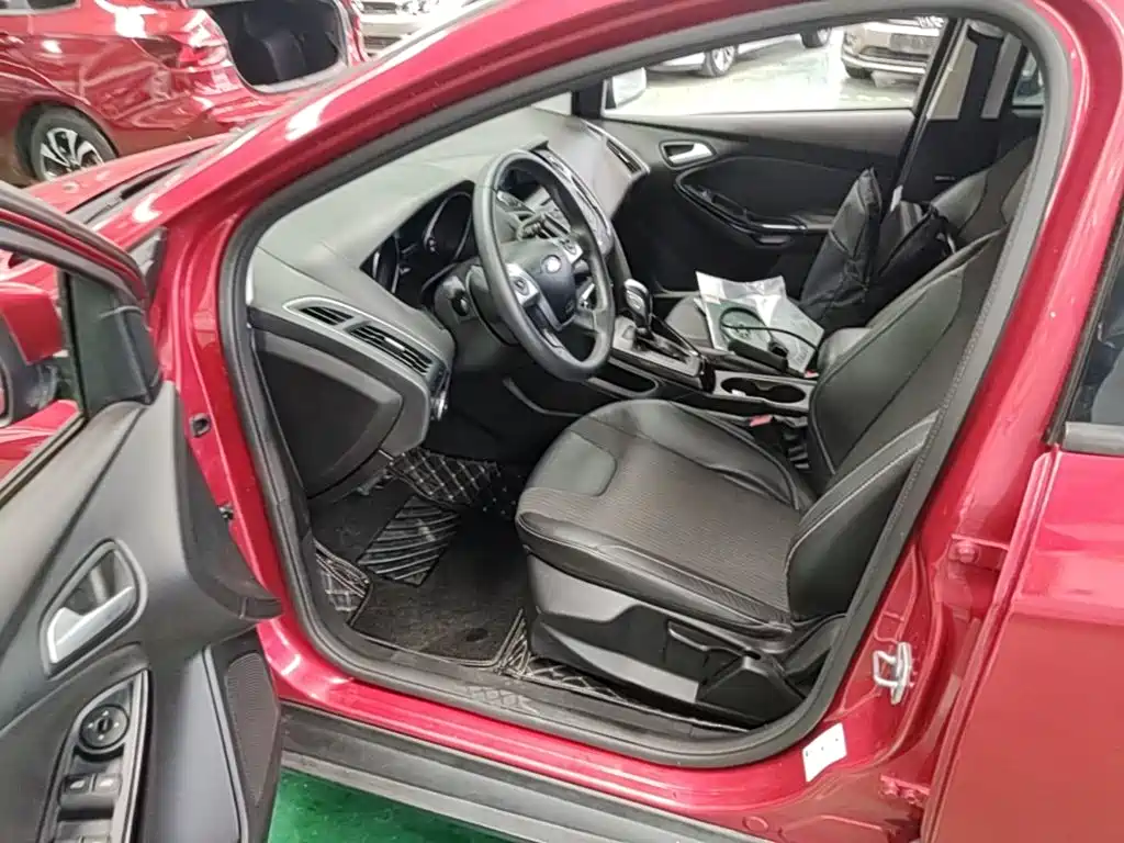 Ford Focus — миниатюра 16