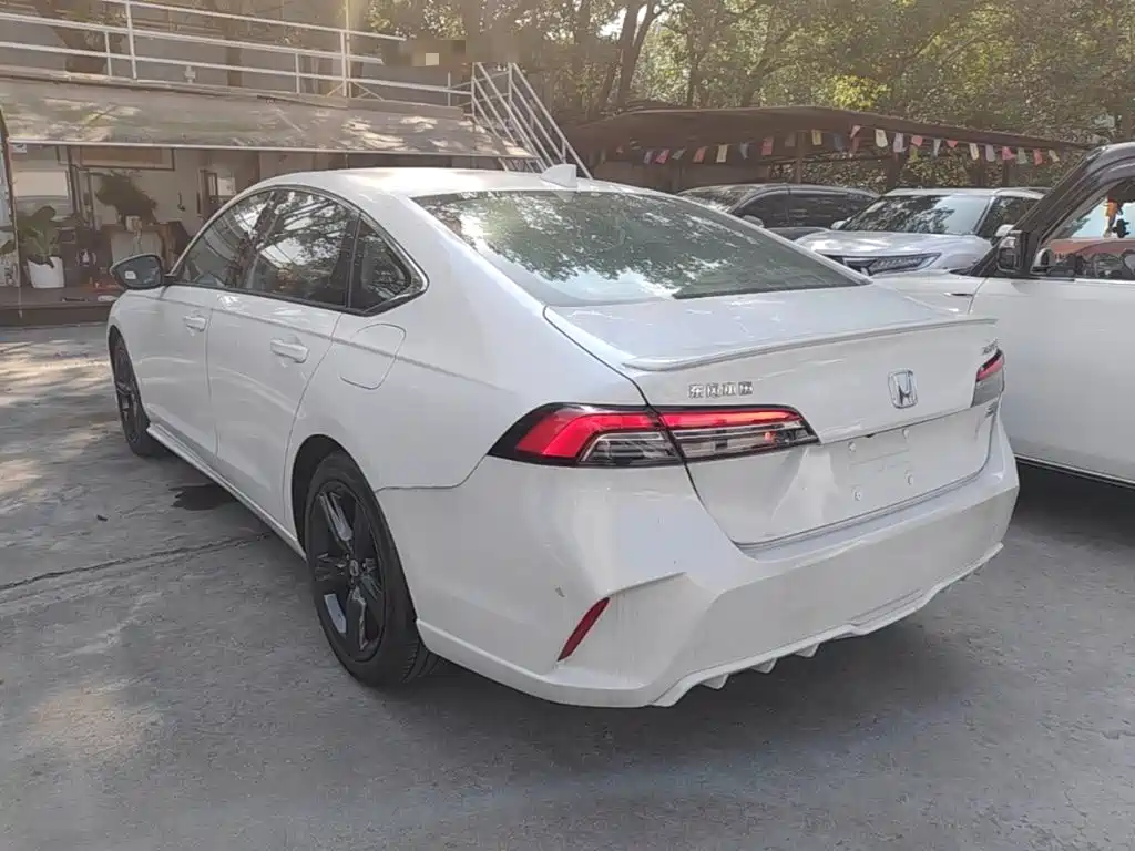 Honda Inspire — миниатюра 5
