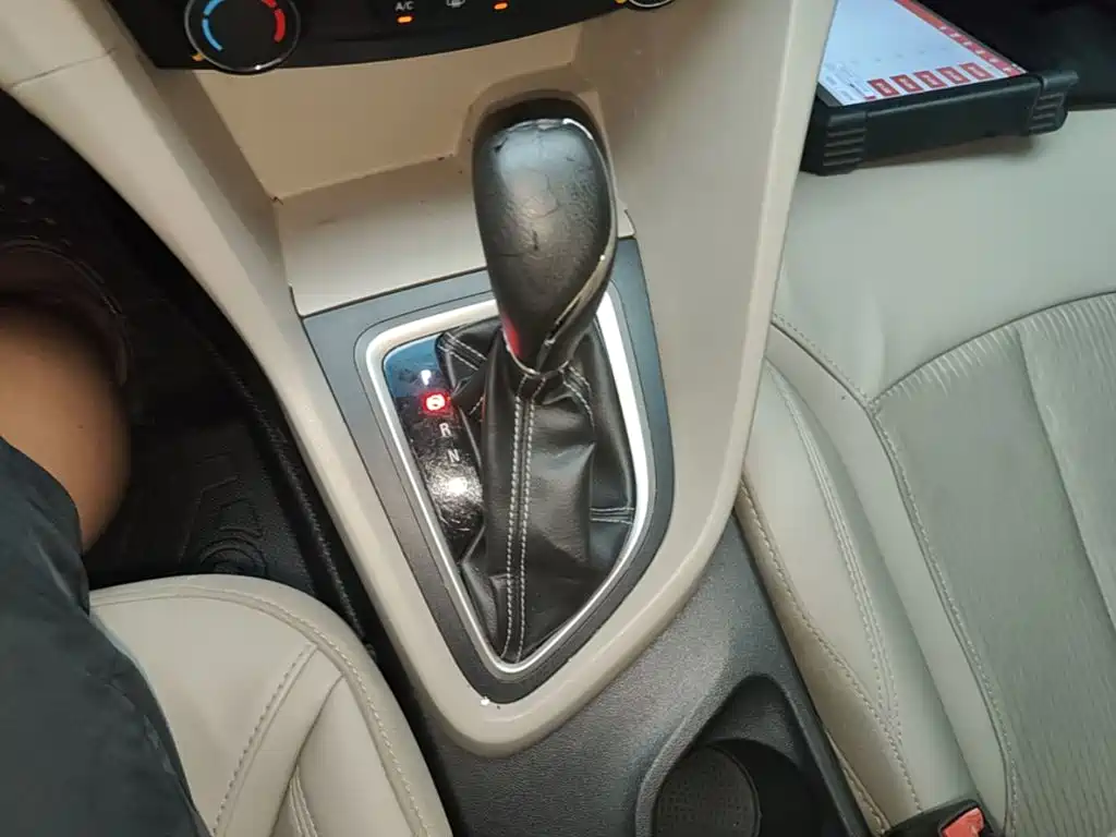 Buick Excelle — миниатюра 14