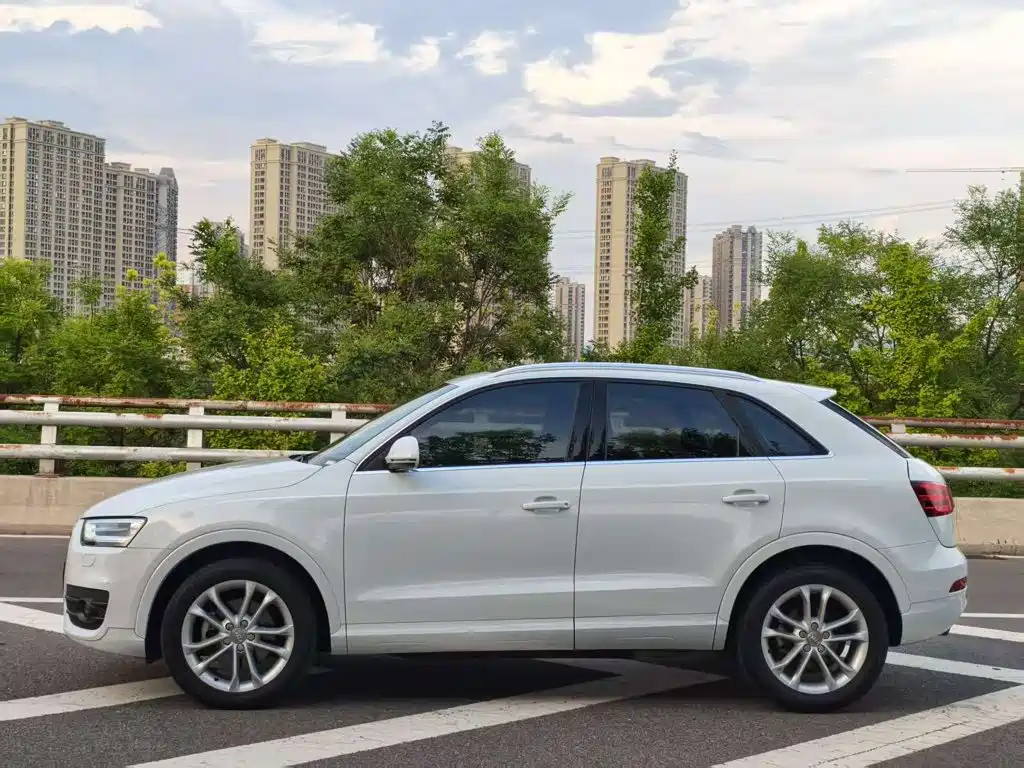 Audi Q3 — миниатюра 24