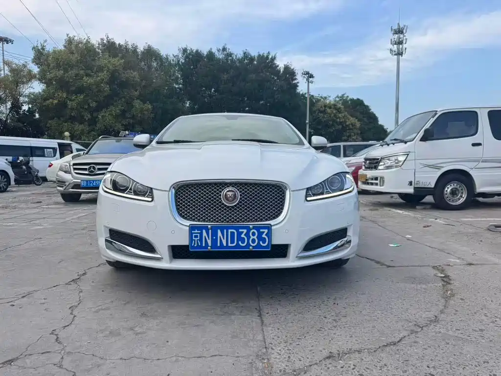 Jaguar XF — миниатюра 2