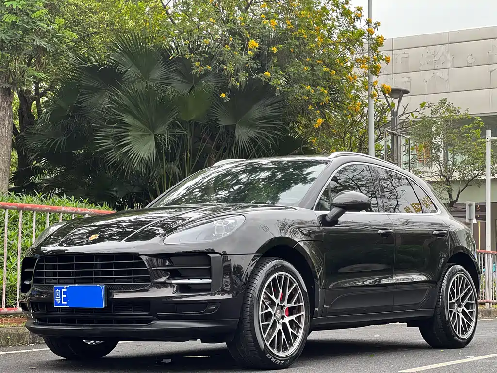 Porsche Macan 2020