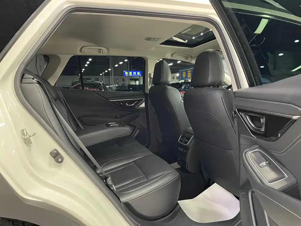 Subaru Outback — миниатюра 18