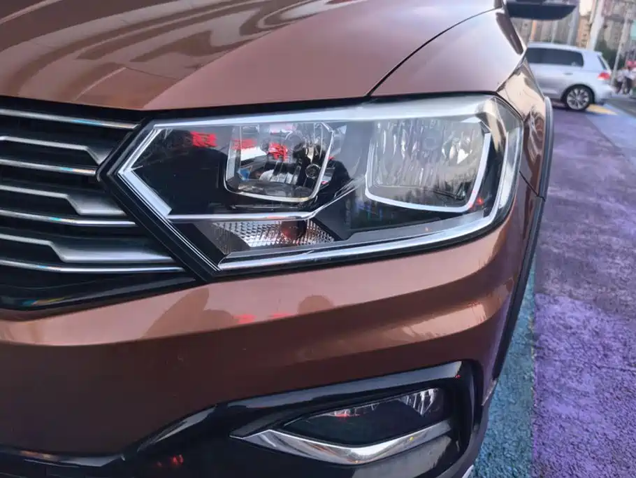 Volkswagen C-Trek 2017 230TSI DSG Comfort