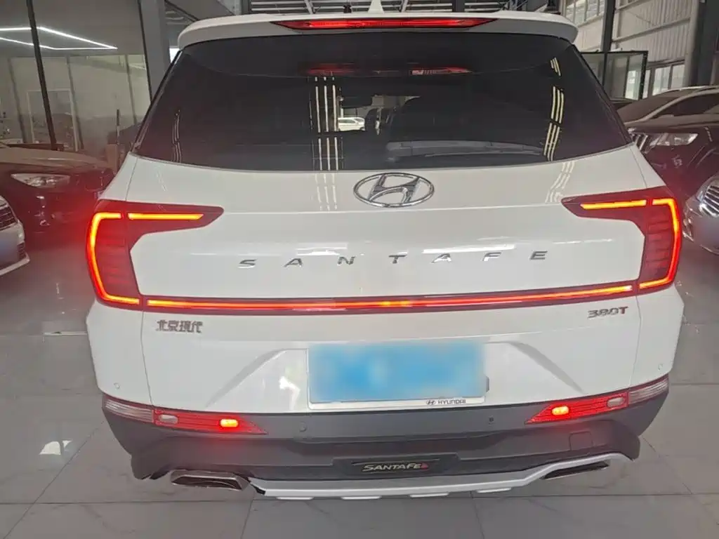 Hyundai Santa Fe — миниатюра 6