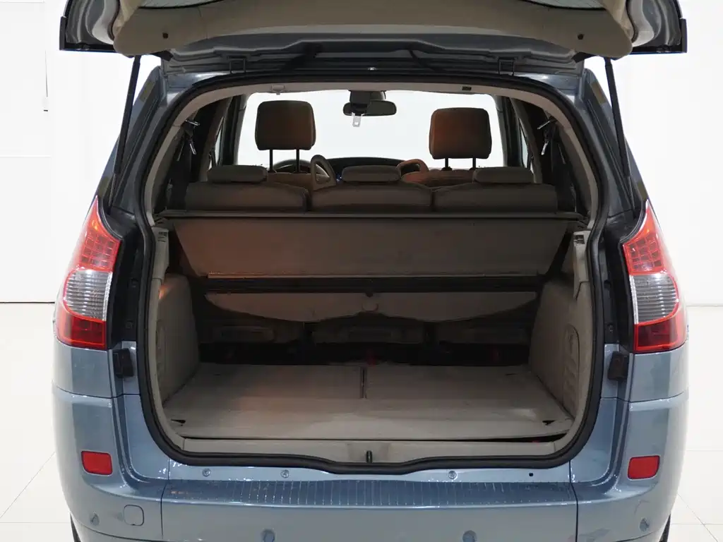 Renault Fengjing Classic — миниатюра 12