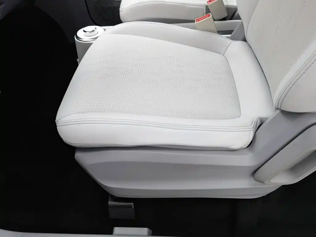 Wuling Air ev — миниатюра 20