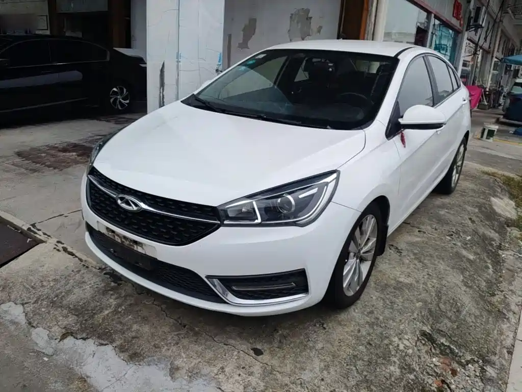 Chery Arrizo 5