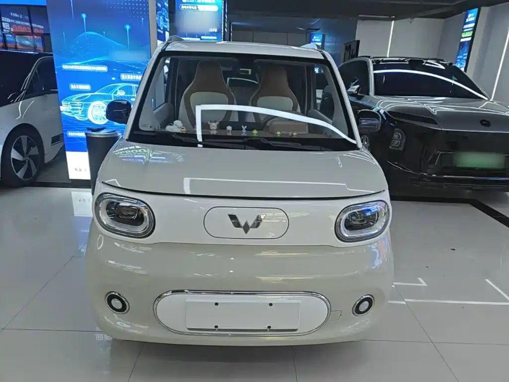 Wuling MINIEV — миниатюра 3