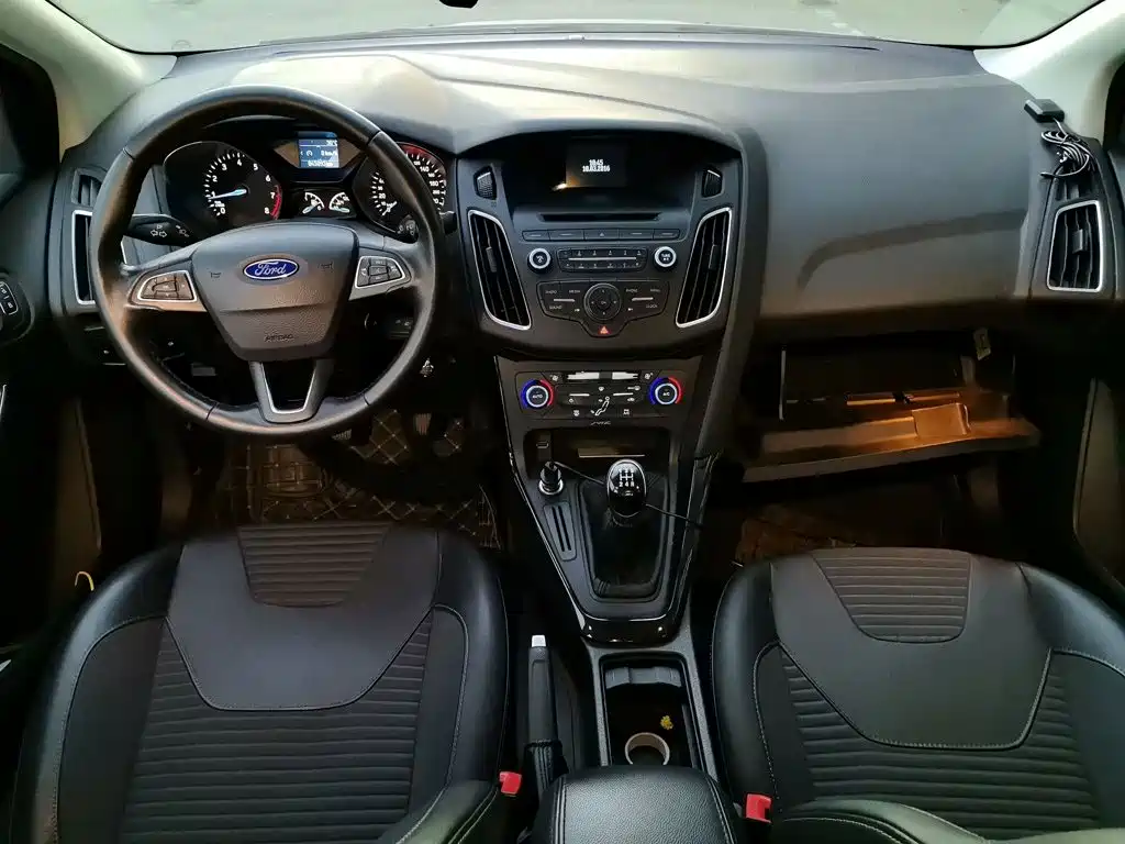 Ford Focus — миниатюра 5