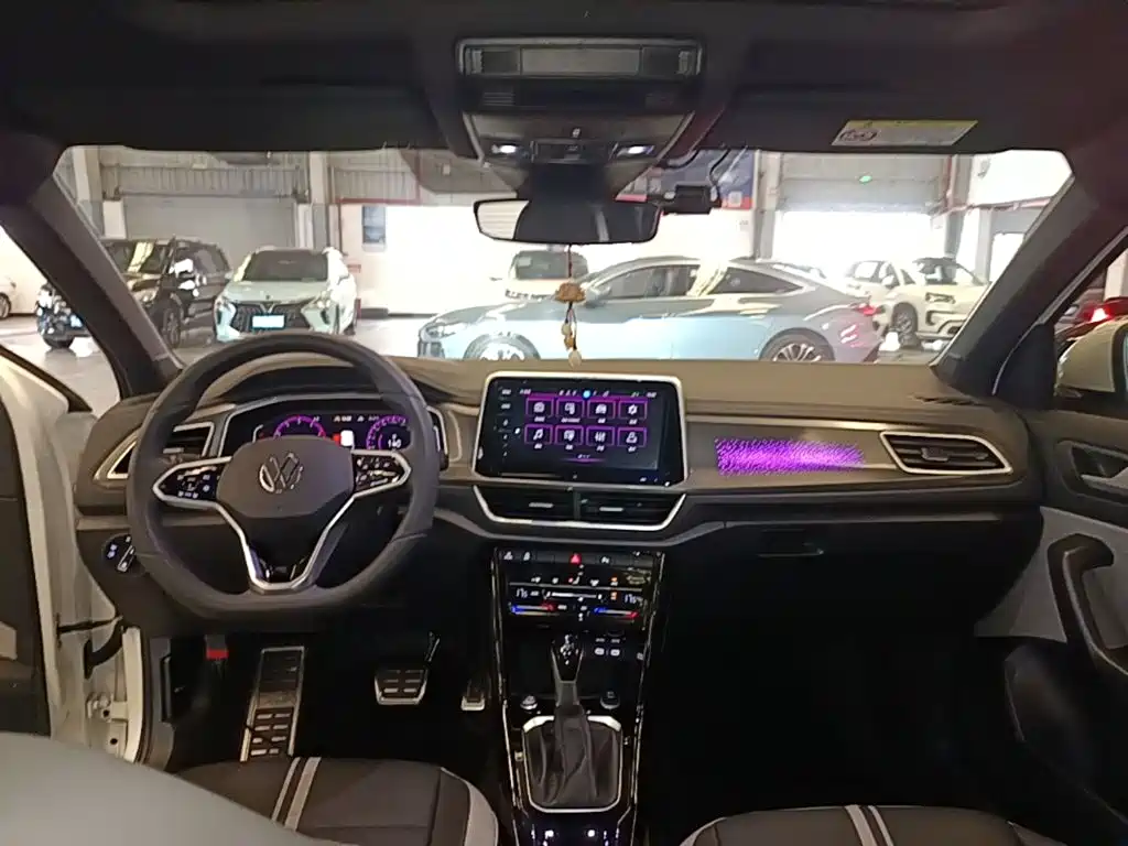 Volkswagen T-Roc — миниатюра 6