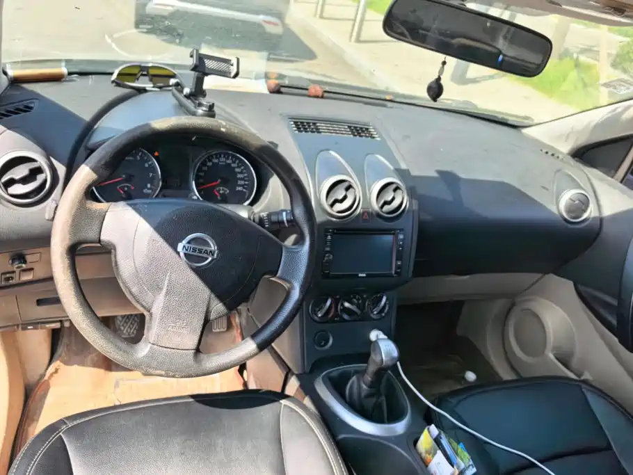 Nissan Qashqai — миниатюра 12