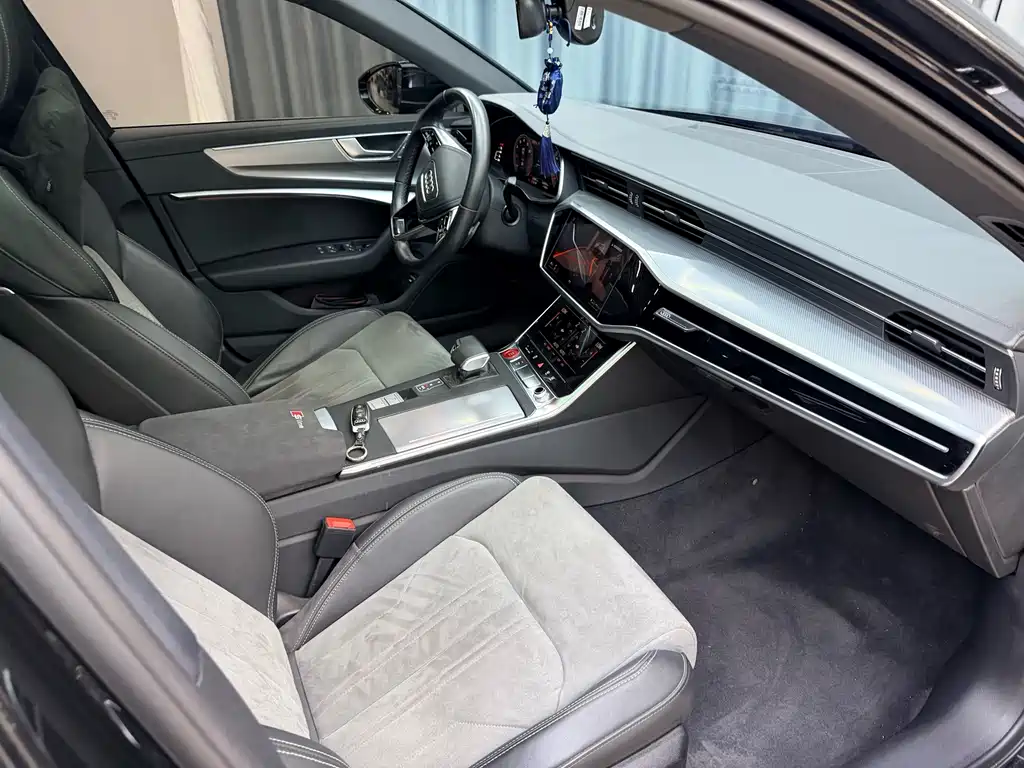 Audi A6L — миниатюра 21