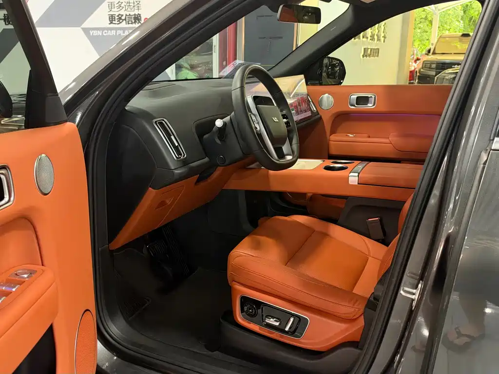 Li Auto Li L8 — миниатюра 4