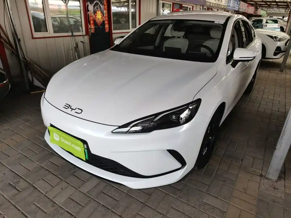 BYD Seal 05 DM-i — миниатюра 2