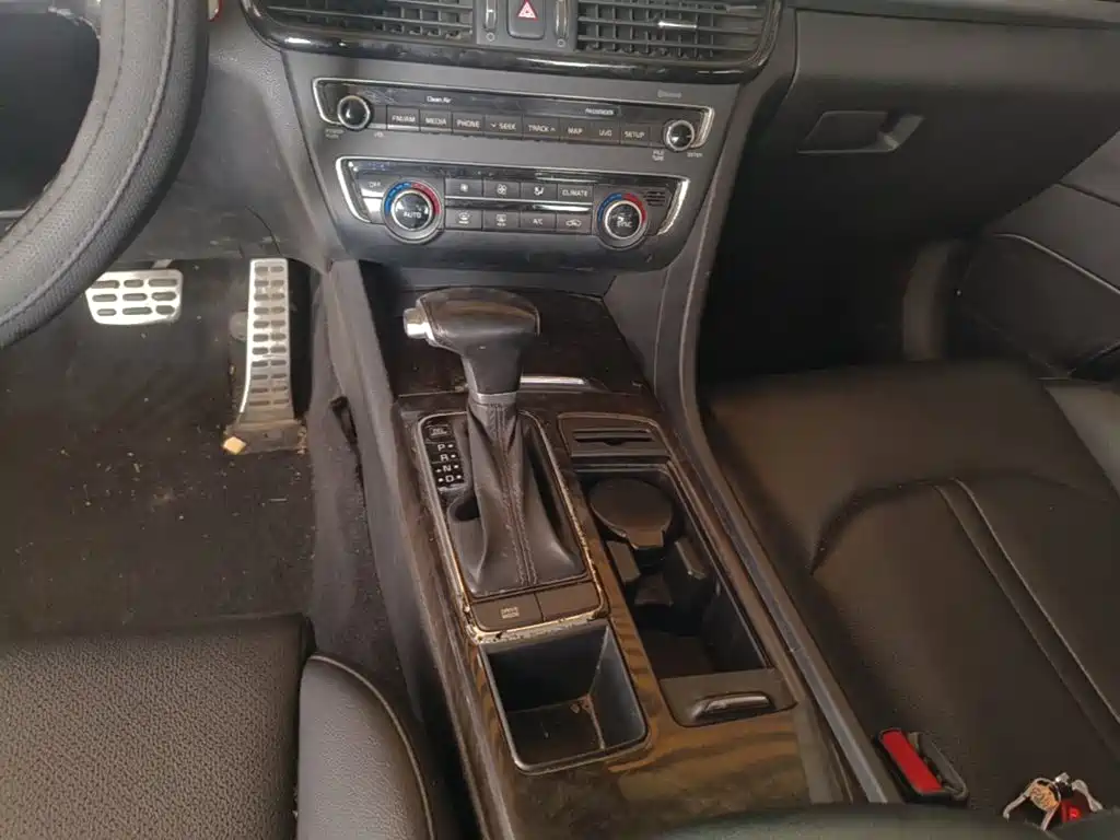 Kia K5 — миниатюра 14
