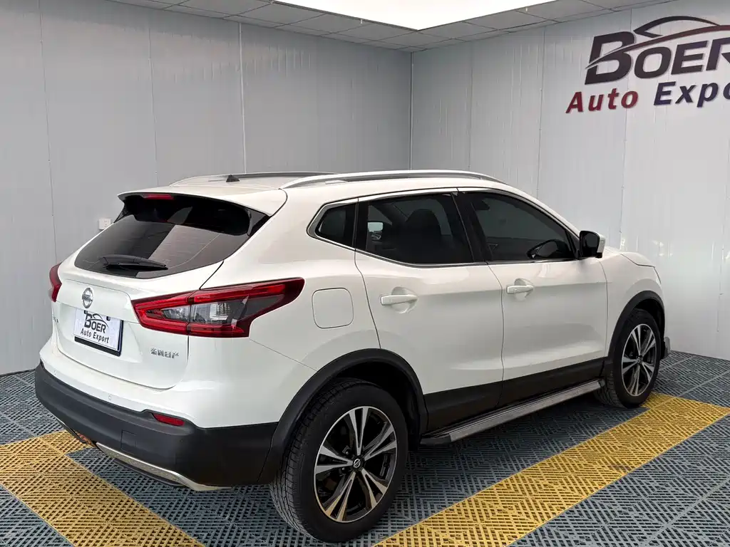 Nissan Qashqai — миниатюра 6